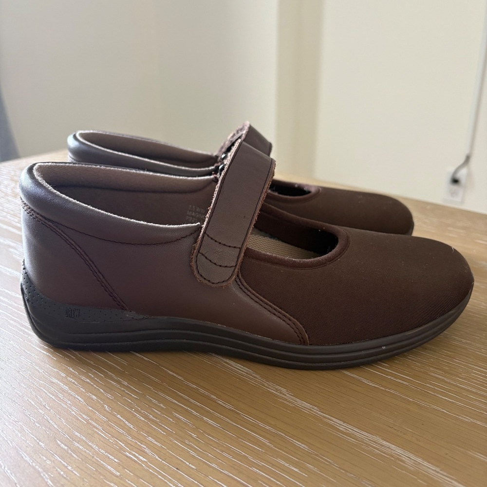 Drew Magnolia Brown Leather Stretch Mary Jane Shoes Womens 7.5 WW 14326-69 12